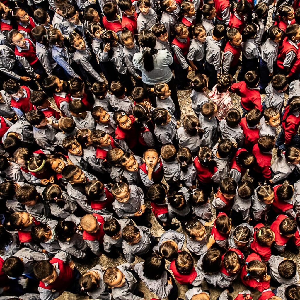 Philippe Pottiez (3e prix) pour « Katmandou, école de Manasarovar » (Népal) - Prix du photographe voyageur- Salon du livre 2025